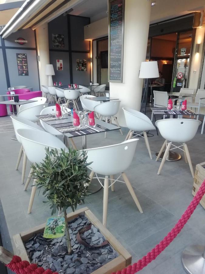 Les Palmiers 3* Frejus