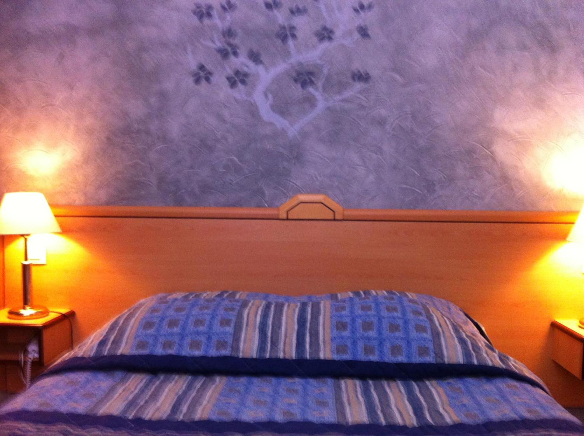Les Palmiers Hotel